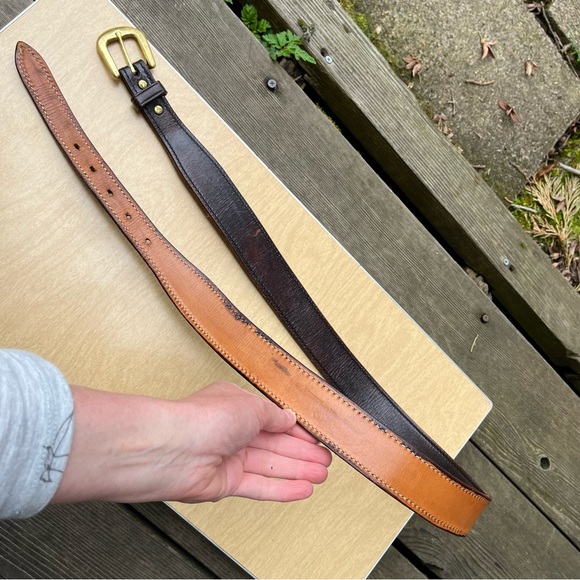 Galco Men’s Brown Leather Tapered Belt With Engraved Hawk & Brass Buckle Sz 42 - Picture 7 of 11